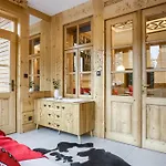 Zbyszko Apartament Brązowy